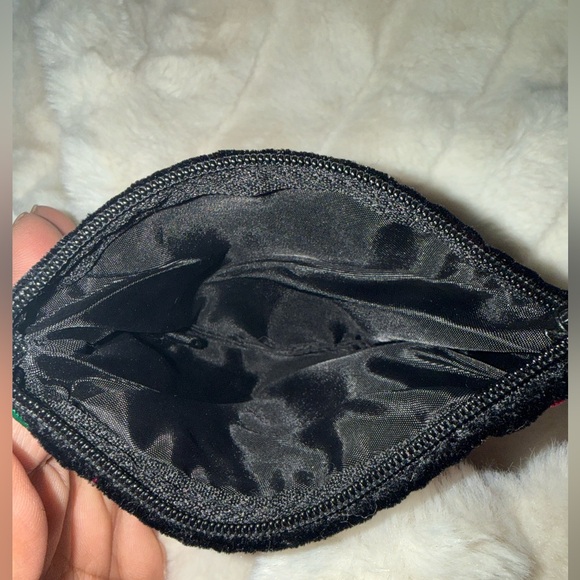 Floral Embroidered Clutch - Multicolor - Picture 4 of 5